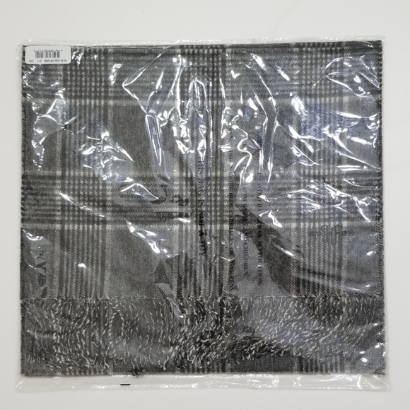 NWT Hickey Freeman Glen Plaid Cashmere Scarf - Picture 8 of 8